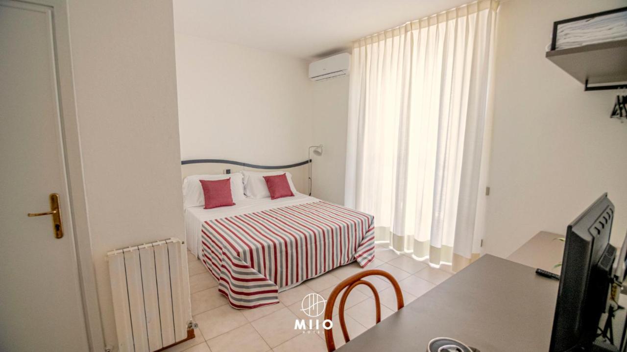 Miio Hotel Сан Винченцо Екстериор снимка